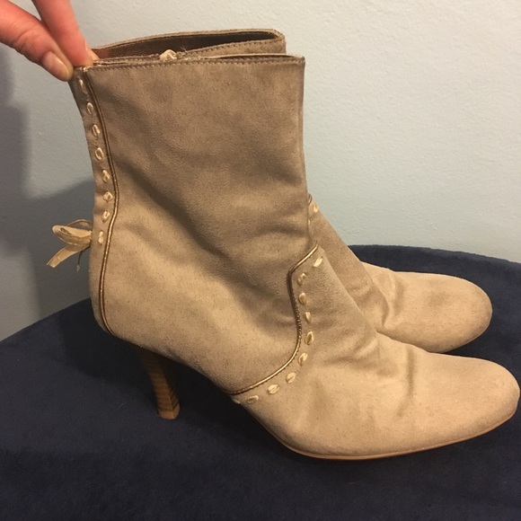 Predictions Tan Size 6.5 Suede Boots - Picture 6 of 8